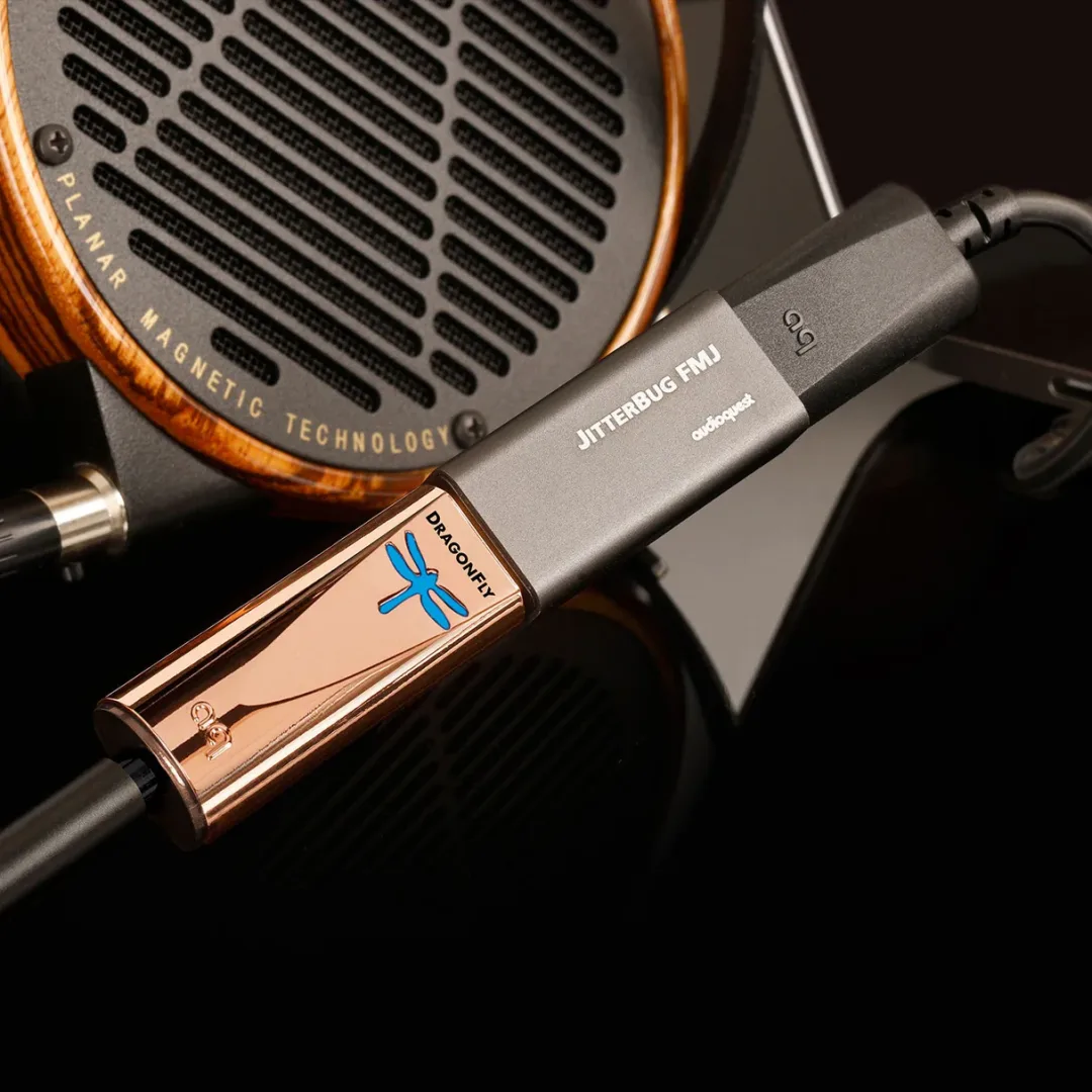 L'AudioQuest DragonFly Copper : L'innovation du châssis en cuivre face aux perturbations radiofréquences (RF)