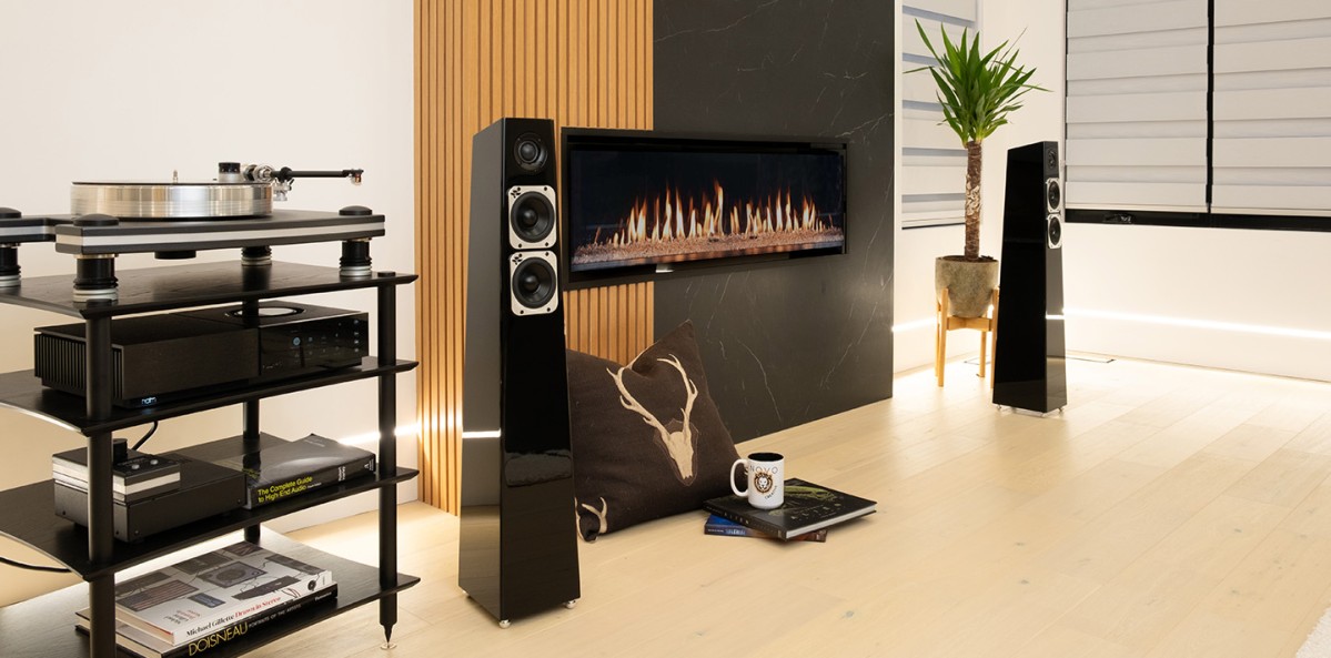 Allier la discrétion d'un design minimaliste à la puissance d'une scène sonore immersive, tel est le tour de force réalisé par l'enceinte Totem Tribe Tower.