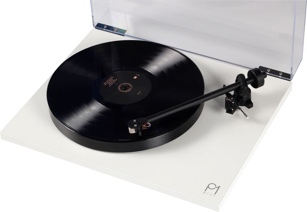 Le bras RB110 de la platine vinyle Rega Planar 1